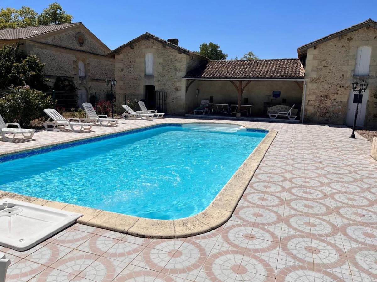 Ancien Chai Renove Dans Un Parc Clos De 3 Hectares Lamothe-Montravel Luaran gambar